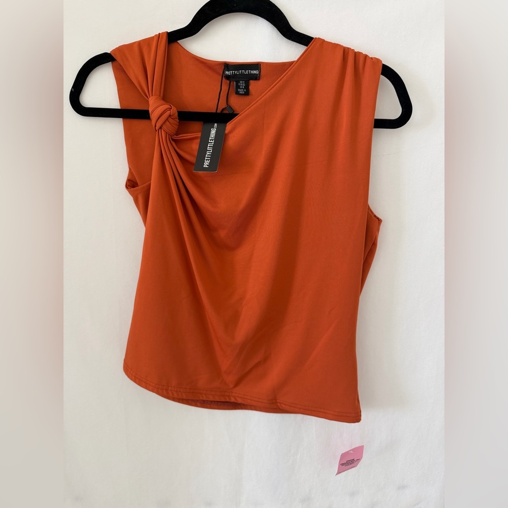 PrettyLittleThing Rust Knot Tank Top
